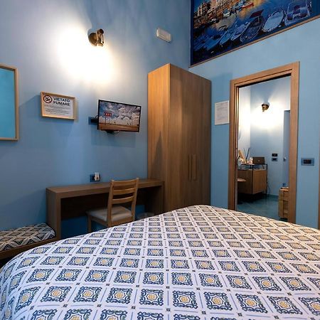 فندق Casina Lambis يوتْسْوولْ المظهر الخارجي الصورة