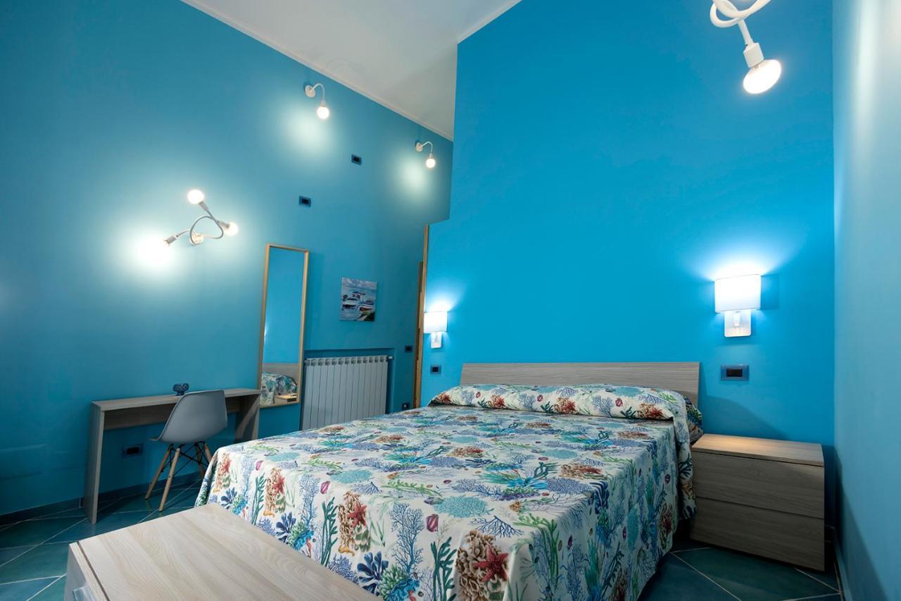 فندق Casina Lambis يوتْسْوولْ المظهر الخارجي الصورة