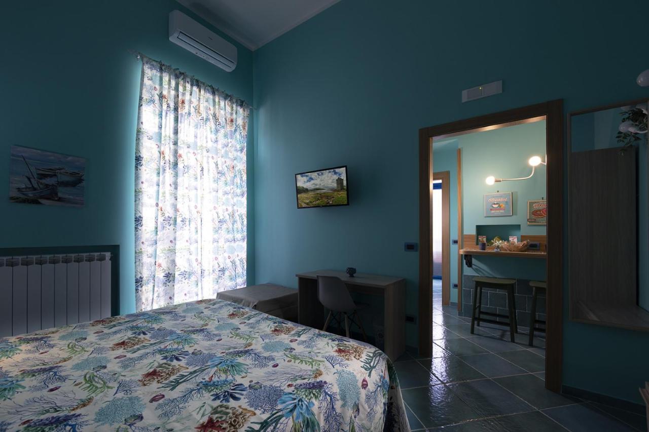 فندق Casina Lambis يوتْسْوولْ المظهر الخارجي الصورة